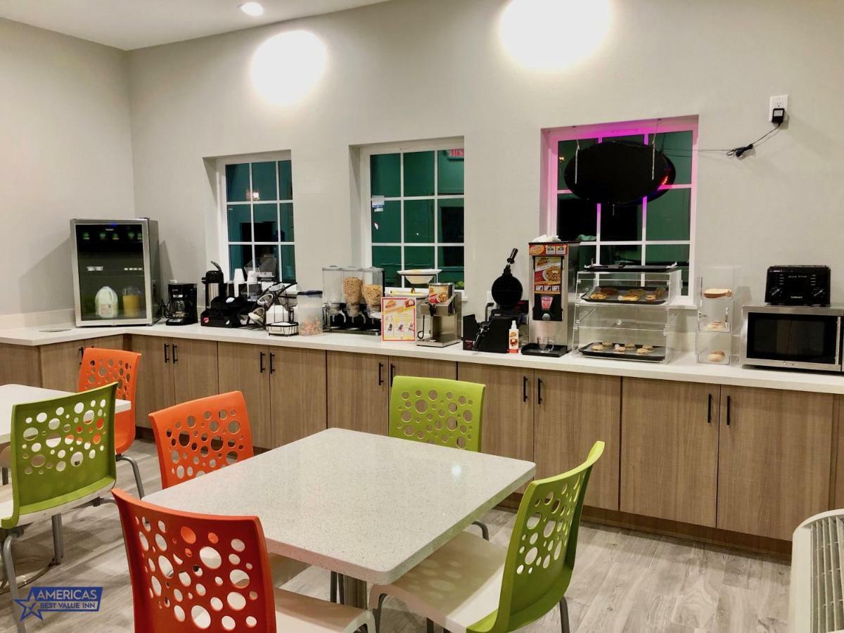 Americas Best Value Inn Houston Willowbrook Eksteriør billede