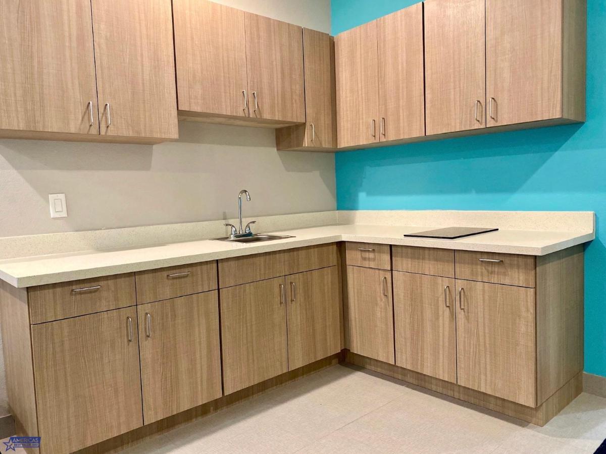 Americas Best Value Inn Houston Willowbrook Eksteriør billede